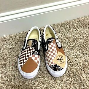 Vans classic slip on